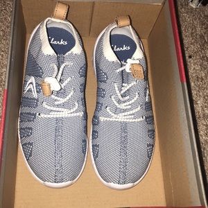Clark’s Toddler Sneakers 10.5 M